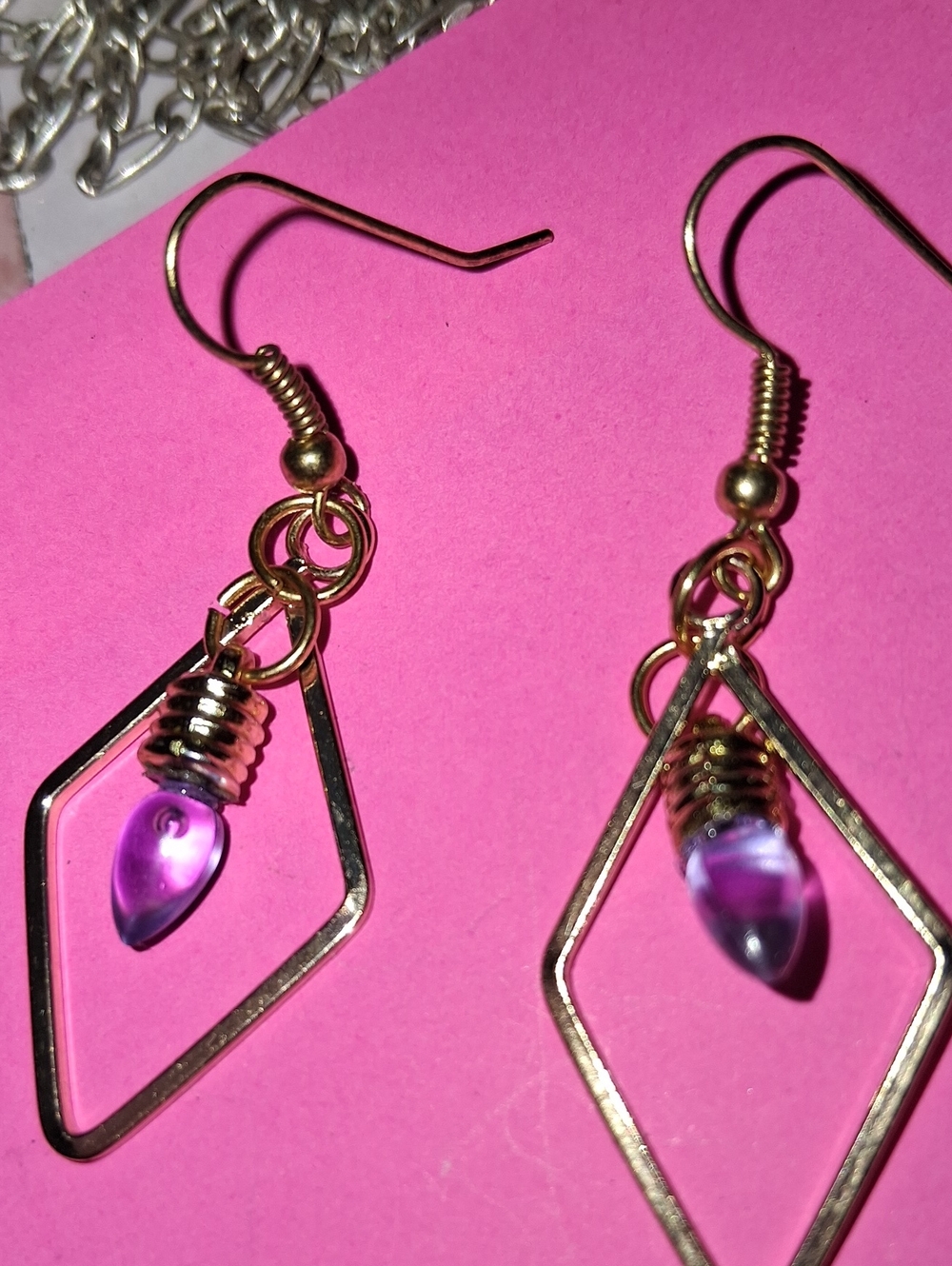 Gold Geometric Drop Earrings with Purple Teardrop Accent